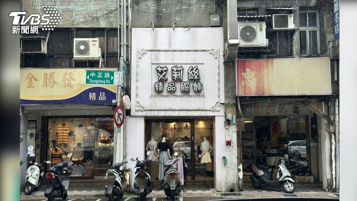 桃園舊市區招牌有些已經退色且缺乏辨識性(圖/桃園市政府都發局)