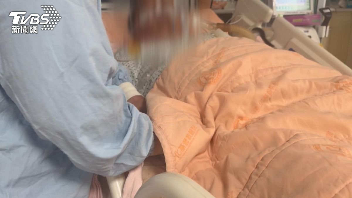 白髮男駕BMW肇逃!擦撞白休旅釀連環撞 長照車司機重傷入院。(圖/TVBS)