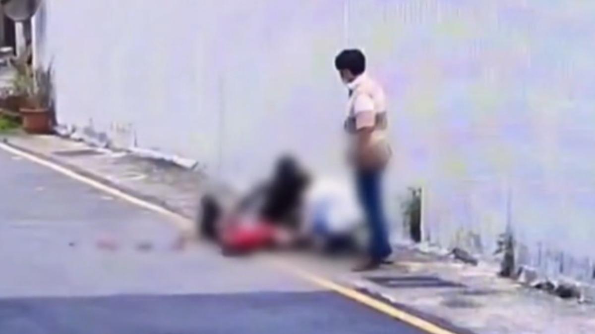 感情糾紛約談判,男友暗藏剪刀突攻擊 。(圖/民眾提供)