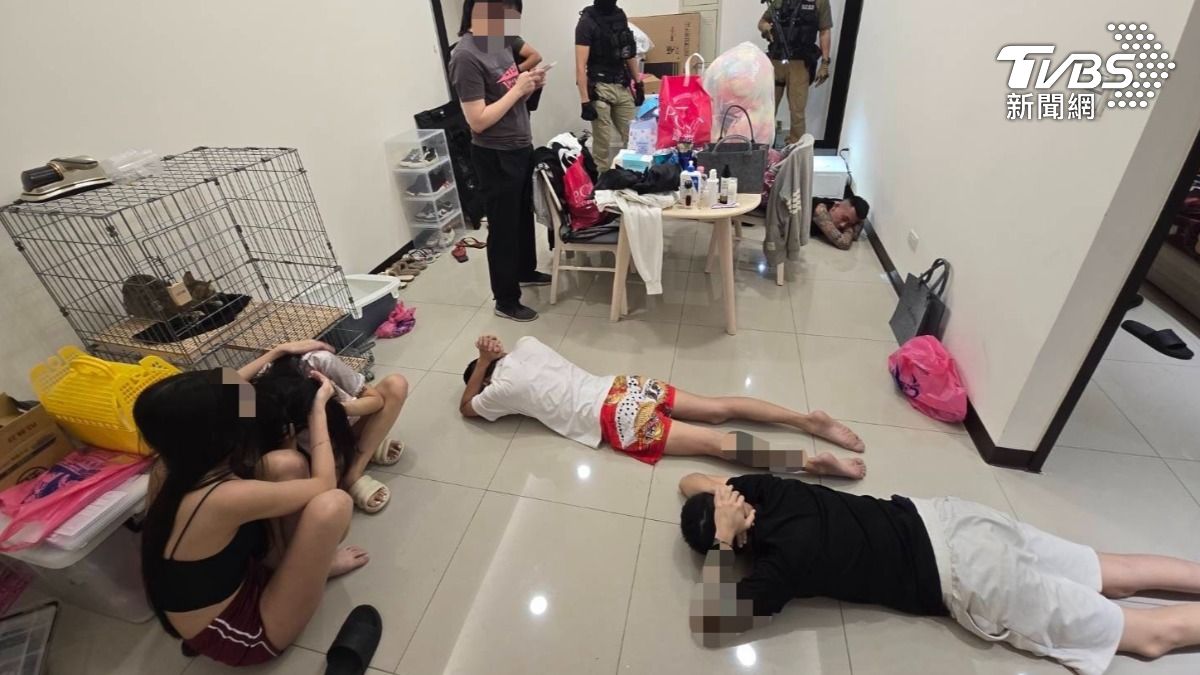 北市警突襲詐團水房!竹聯幫22歲主嫌落網 2熱褲妹也栽了