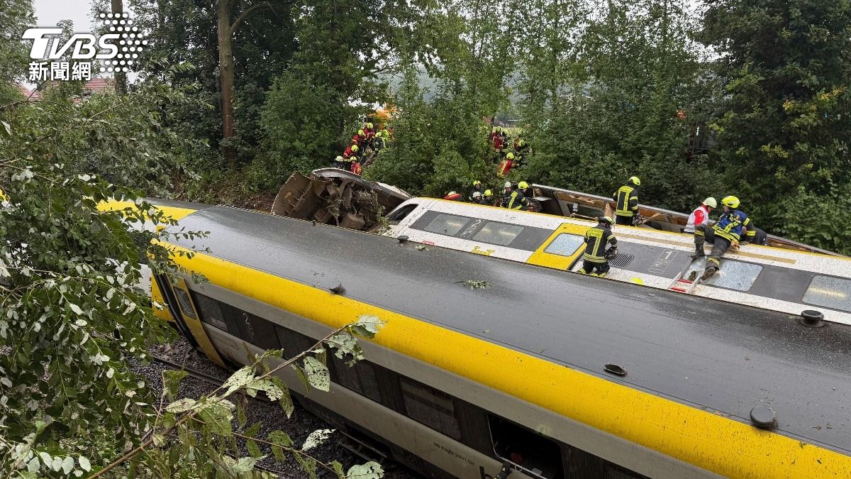 德國列車出軌釀3死(圖/達志影像美聯社)