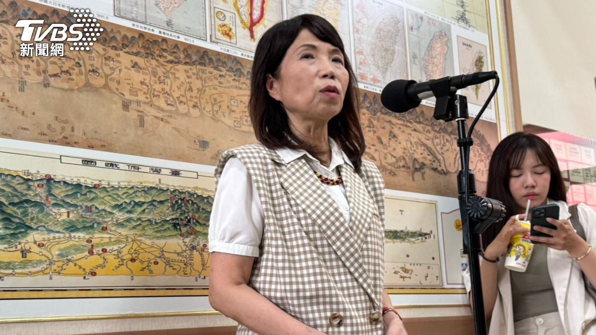 陳昭姿今天上午在立法院受訪。(圖/劉庭宇攝)