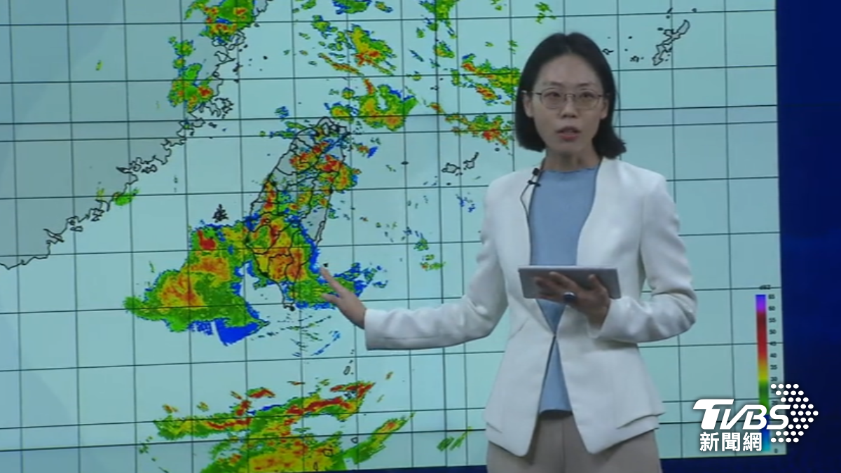氣象署啟動大規模或較劇烈豪雨加強作業。（圖／TVBS）