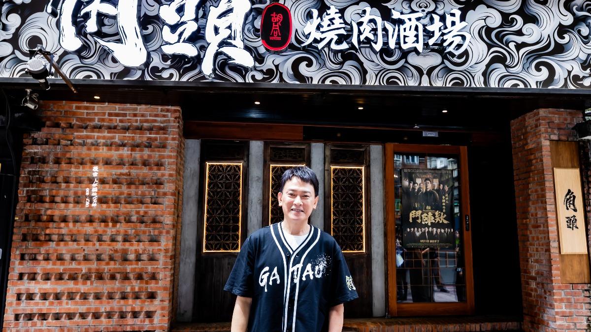 王識賢透露跑宣傳被人潮擠到快要窒息,建議公司可以準備氧氣瓶給他們。(圖/曼尼娛樂提供)