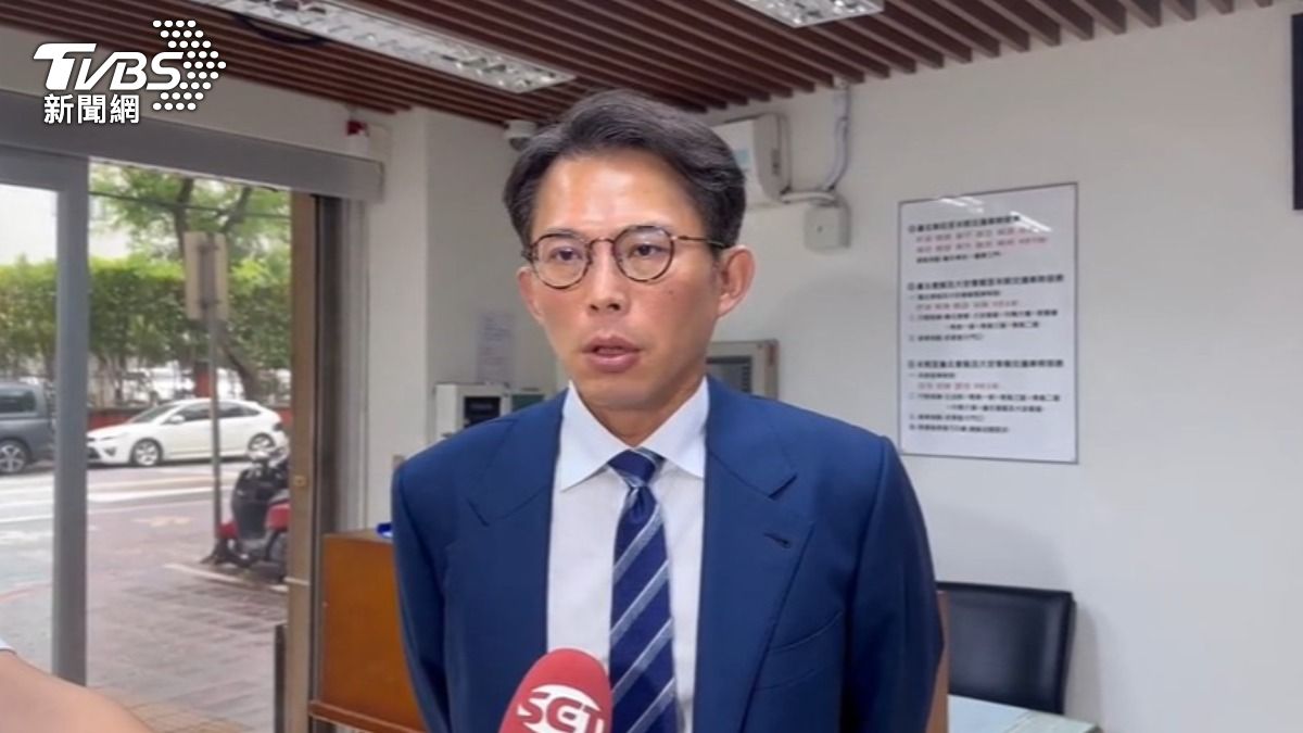 民眾黨主席黃國昌今天(29日)表示，中央黨部已經收到檢舉，後續將會建請中評會嚴肅處理。（圖／TVBS）