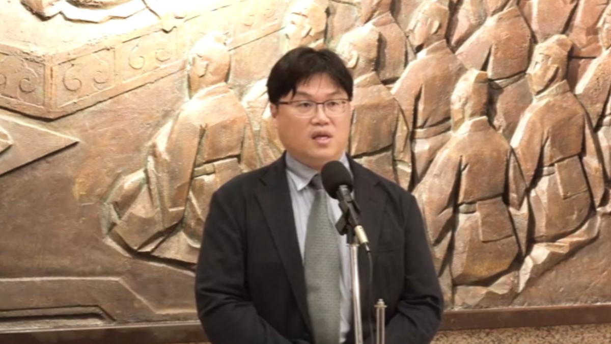 教育部朱俊彰次長說明。(圖/TVBS)