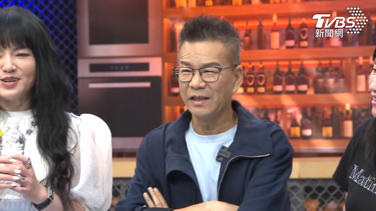 沈玉琳24日現身攝影棚時面色蒼白。(圖/TVBS)