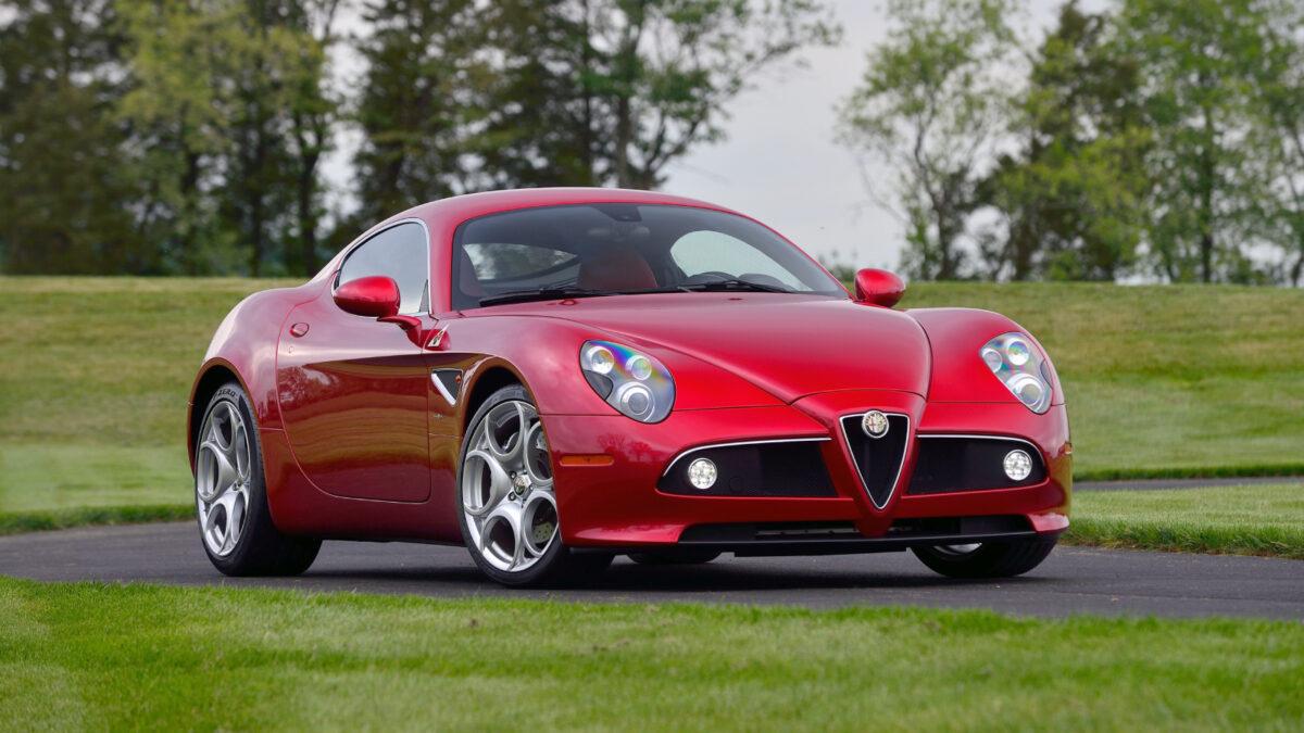 Alfa Romeo與Maserati過去就有合作先例,像是8C Competizione作品。(圖/Alfa Romeo)