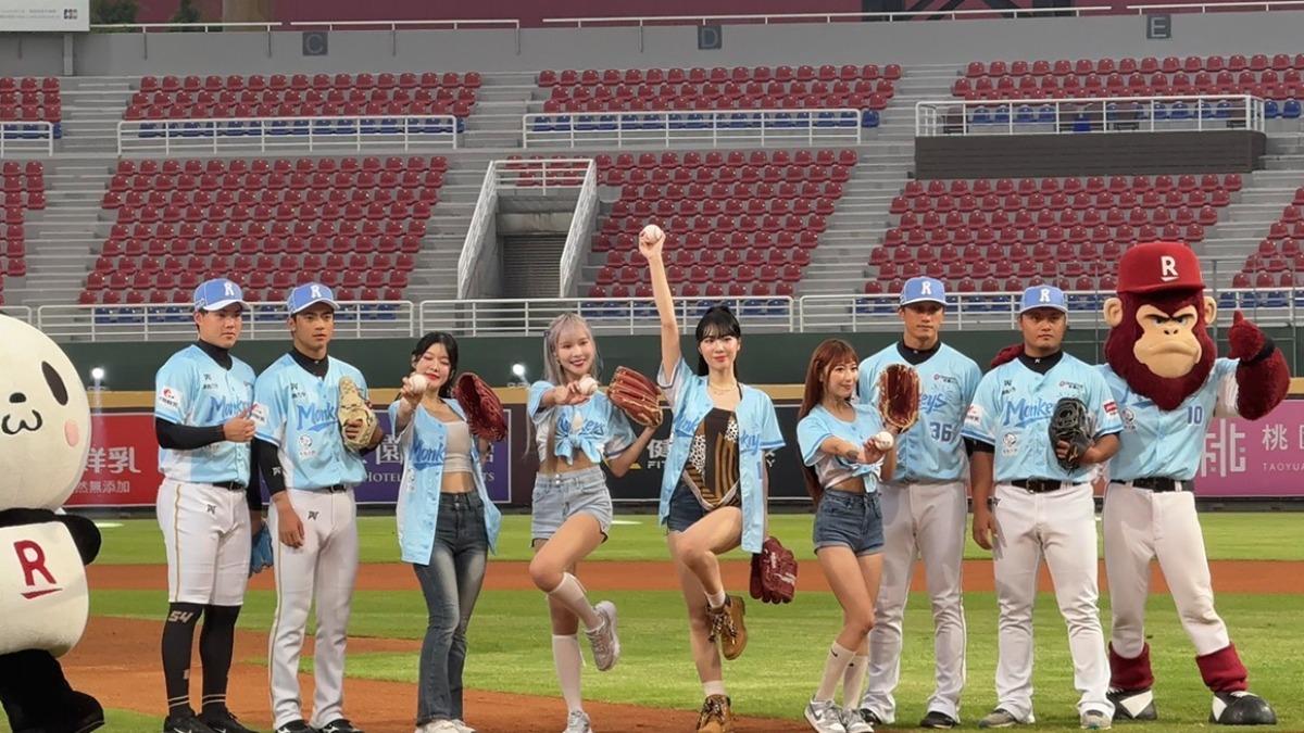 韓妞李瑩珠合體啦啦隊女神!4女神夢幻同框 超香畫面曝光