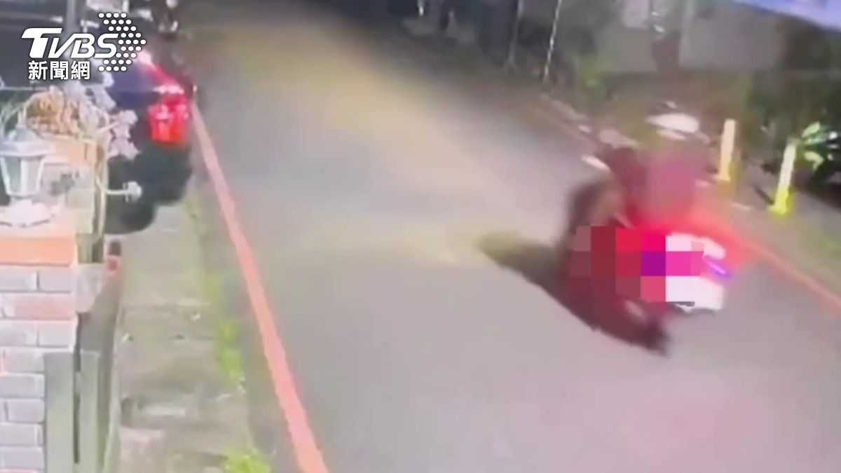 嫌犯還車後騎車逃回宜蘭。(圖/TVBS)