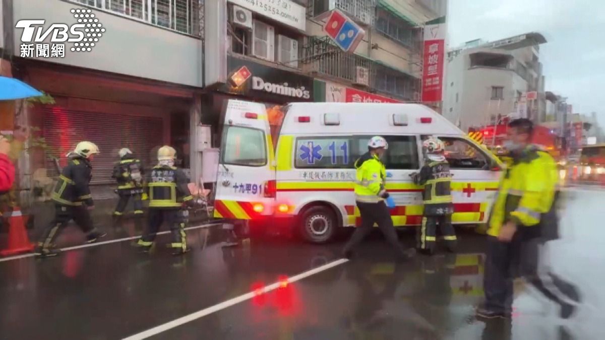  台中牛肉麵店火警釀2死，阿公「護孫女」雙雙殞命。(圖／TVBS)