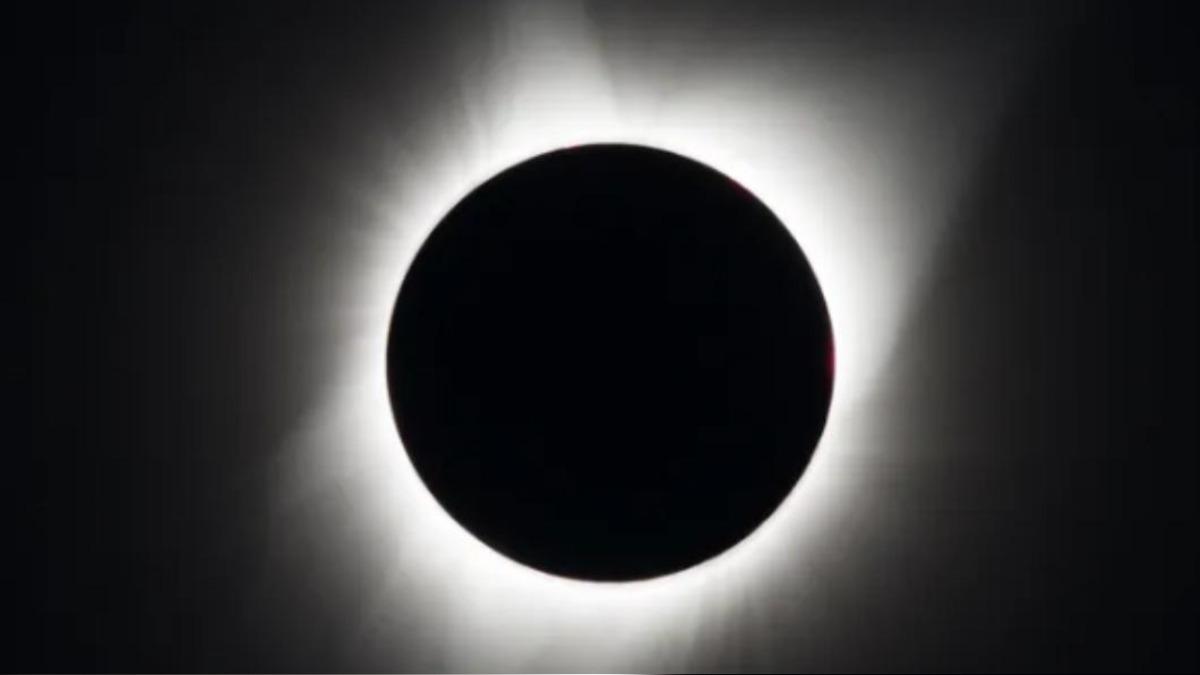 傳全球8/2將陷6分鐘黑暗 NASA闢謠揭奇景「真正日期」