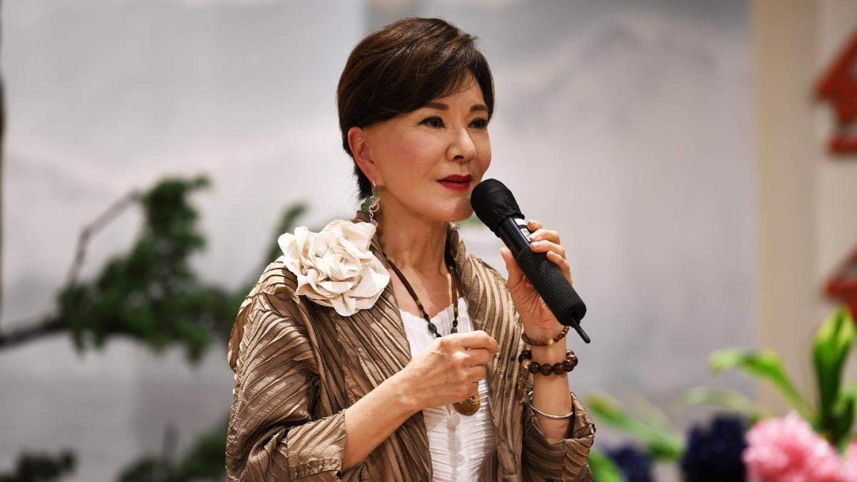 前夫鄒森離世，女星夏台鳳痛喊，「祈願他一路好走。」（圖／翻攝自夏台鳳微博）