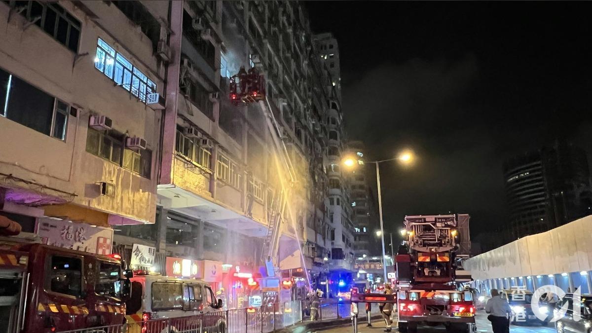 旺角火災3死1傷！48人緊急疏散現場封路　原因待查