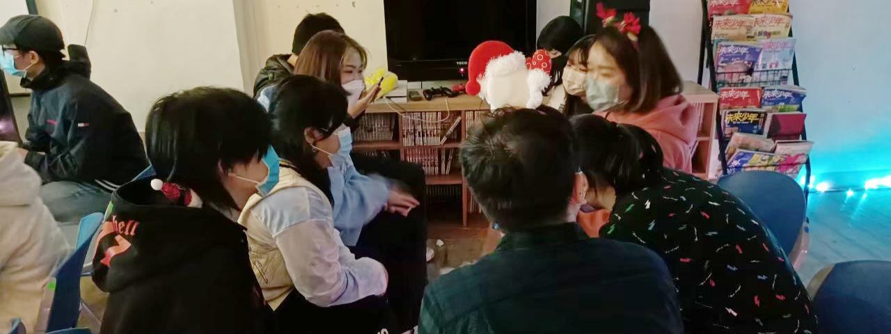 勵友中心據點 耶誕節慶期間 分享愛的故事