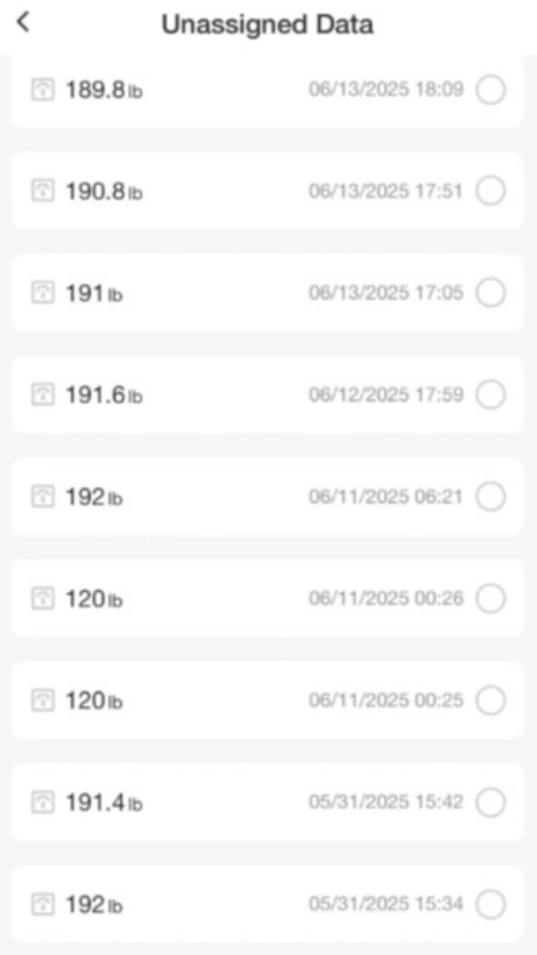 凌晨00時25和凌晨00時26分出現2筆120磅（約54.4公斤）的體重。（圖／翻攝自Reddit@u／throw-Doubt303）