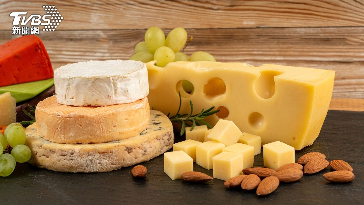 每塊起司都能補鈣?醫揭「3族群」別亂吃:小心越吃越骨鬆