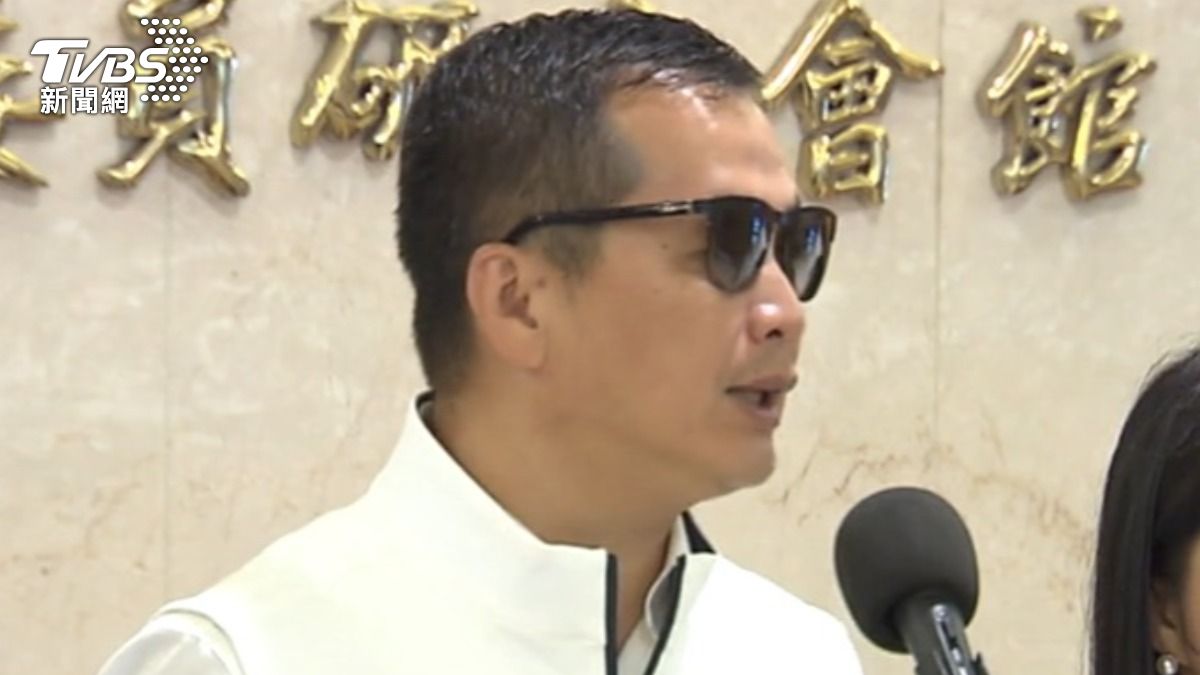 立委羅智強宣布,捐出100萬來救災。(圖/TVBS)