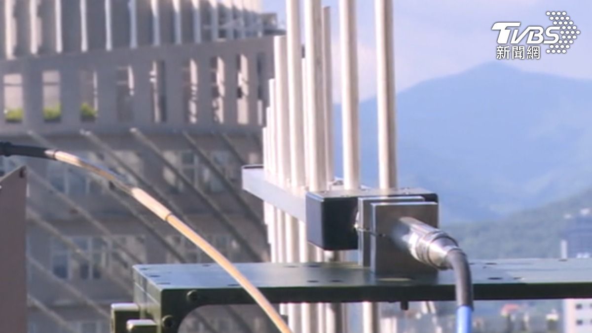 國內自研自製無人機反制系統,絕大多數僅使用軟殺干擾手段。(圖/TVBS)