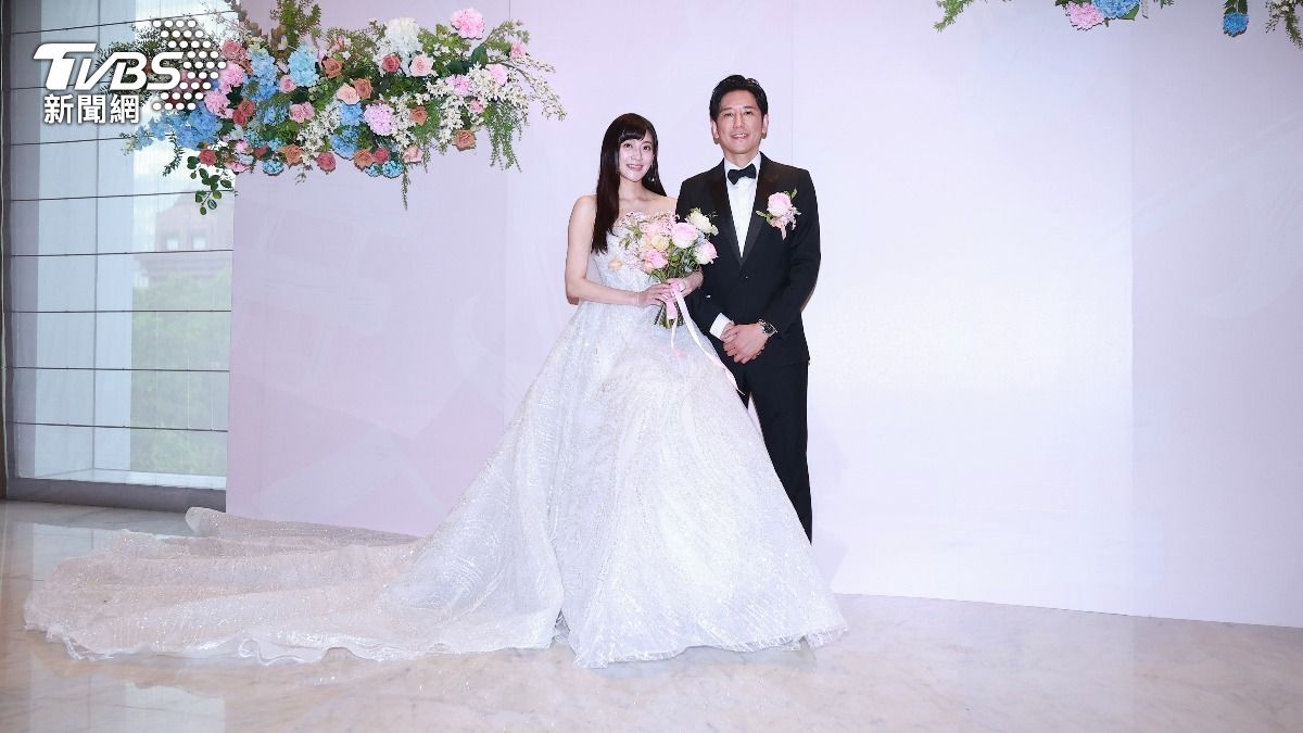 林逸欣和老公Tony補辦婚宴。(圖／黃城碩攝）