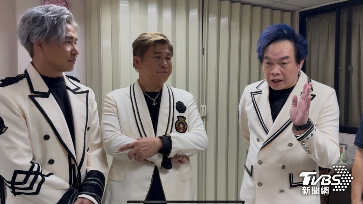 康康(右)自爆和老婆分房睡多年。(圖/陳薈涵攝)