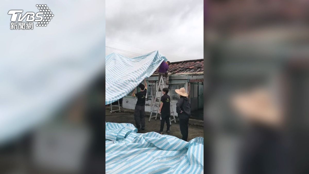 善心修繕隊南下!台中業者免費助災民修房。(圖/萬豐室內裝修公司提供)