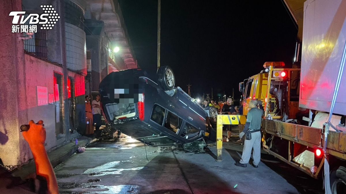 有片/赴南寮漁港找朋友 新竹男「倒車不慎」墜海身亡