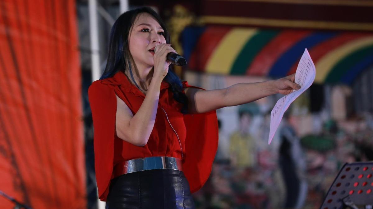妞妞發過單曲，在主持、演戲都有亮眼表現。（圖／翻攝自妞妞臉書）