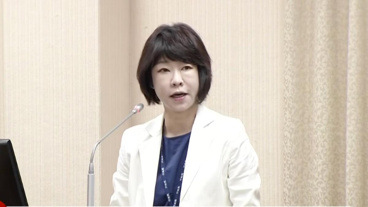 黃國昌要求卓榮泰赴立院報告 經貿辦:關稅談判中「不宜過早」