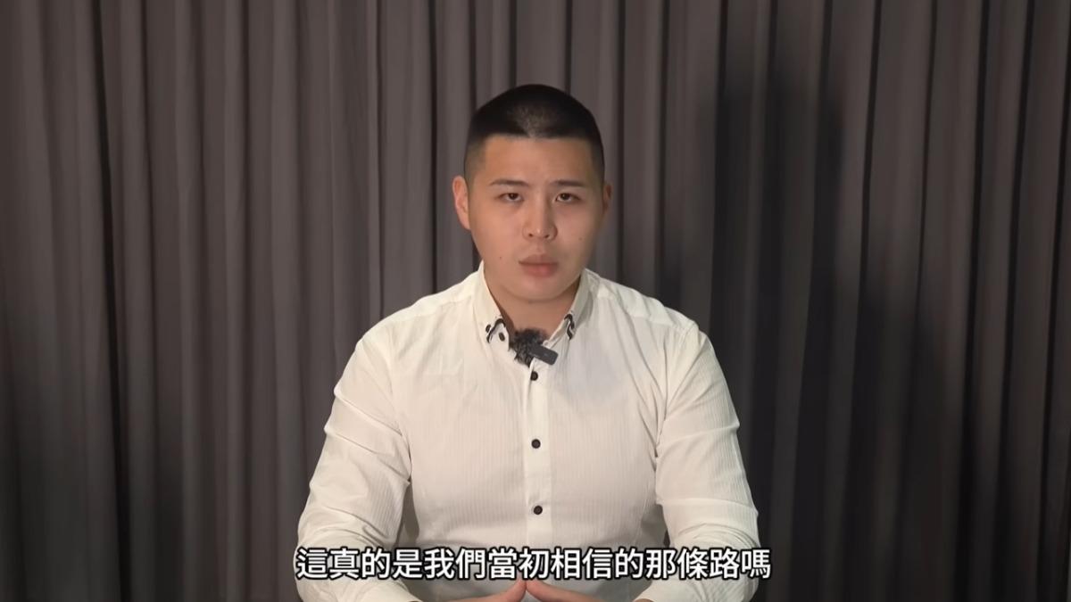 閩南狼突開撕八炯!一票人不上車 網揪關鍵:又會被笑是笨蛋