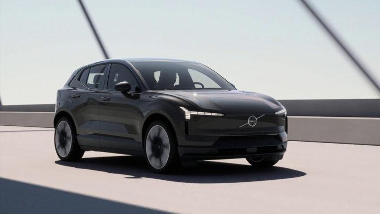 EX30單馬達版本具有0-100km/h加速5.3秒性能實力。(圖/Volvo)