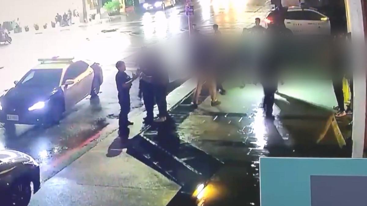高雄博田醫院日前遭二十七名黑衣人闖入砸院,當事保全現身還原過程。(圖/博田醫院提供)