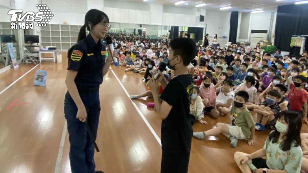 新竹縣斑馬線不再人人自危 行人死亡數歸零。(新竹縣警察局提供)