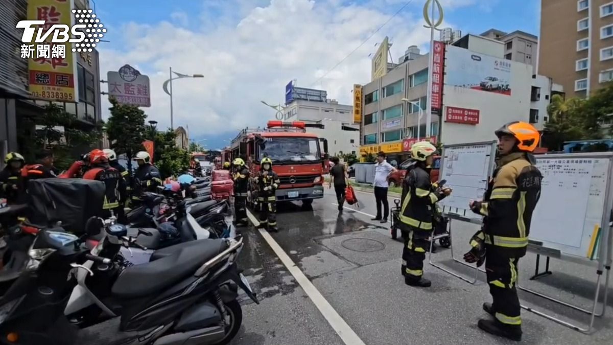 快訊/花蓮住宅大火!濃煙灌爆樓梯間 1婦人死亡、4人嗆傷