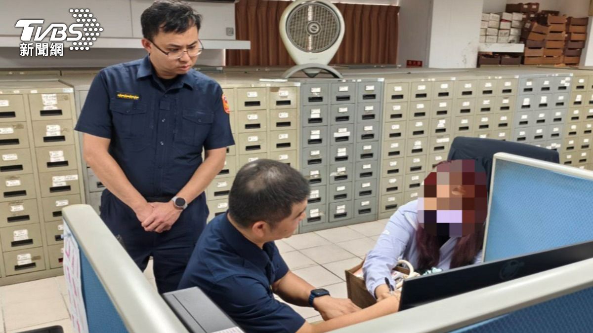 尋人高手團隊協助家屬比對無名屍DNA,順利幫忙找回失蹤18年的哥哥。(圖/TVBS)