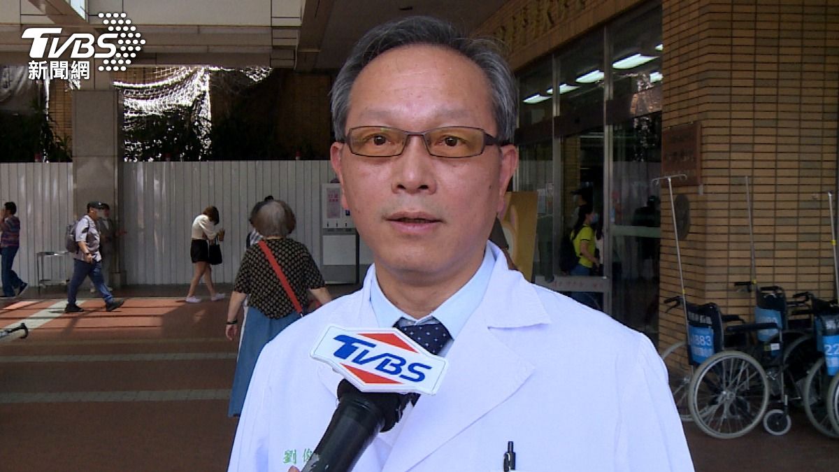 醫:避免猛爆性肝炎 勿服用來路不明中草藥! （圖/TVBS)