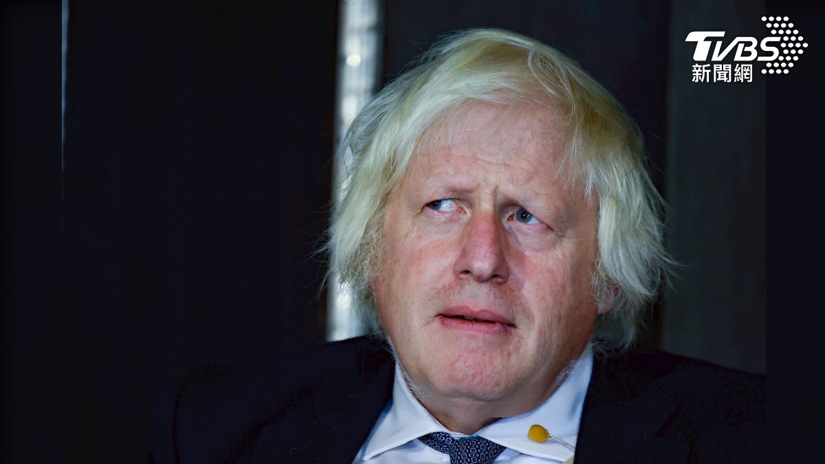 英國前首相強生訪台上午演講結束後,下午進行媒體見面會。(圖/華子琛攝)