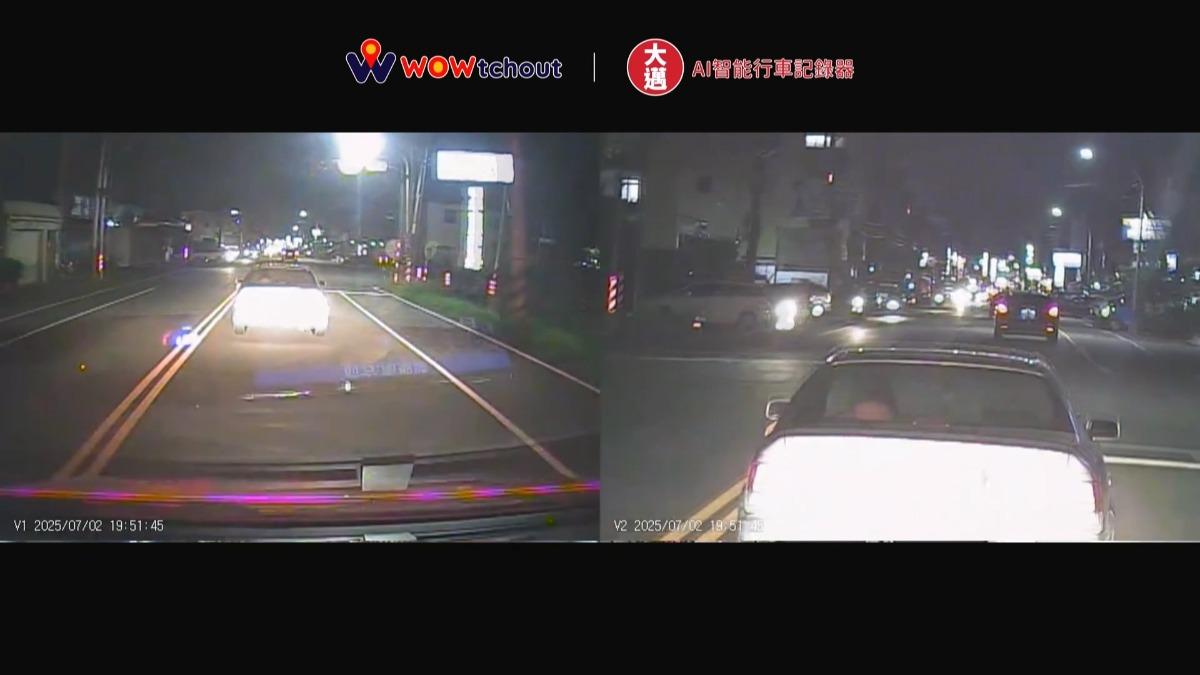 轎車惡意阻救護車 駕駛伸手車窗外闖紅燈。(翻攝WoWtchout-地圖型行車影像分享平台)
