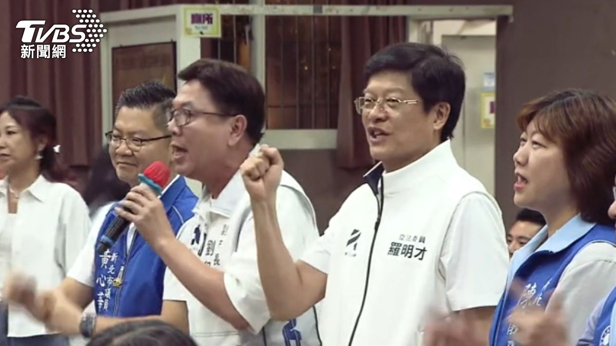 國民黨立委羅明才，5號晚間在新店舉行反罷免座談會。(圖/TVBS)