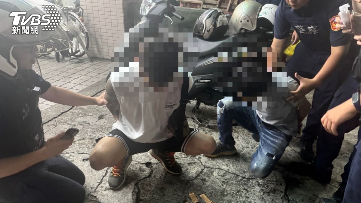 抓包！新莊毒蟲扔「喪屍菸彈」遭警鷹眼逮　車廂還藏更多毒