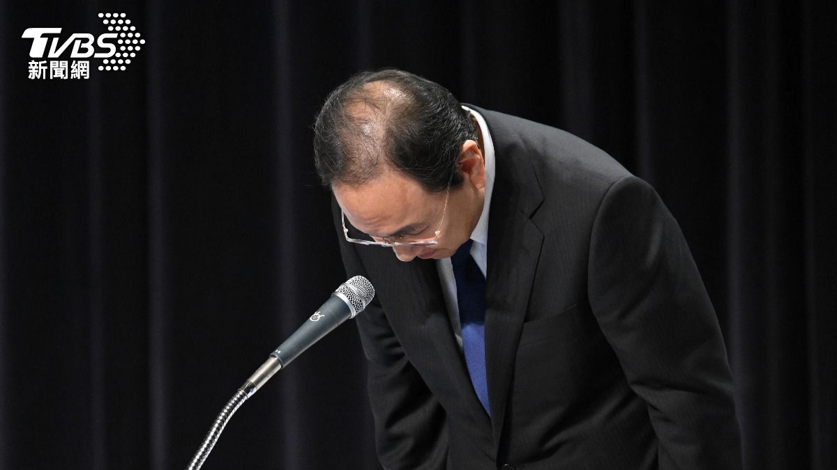 富士電視台社長清水賢治3月召開記者會,坦承經過調查後確實存在性暴力事件並為此道歉。(圖/達志影像美聯社)