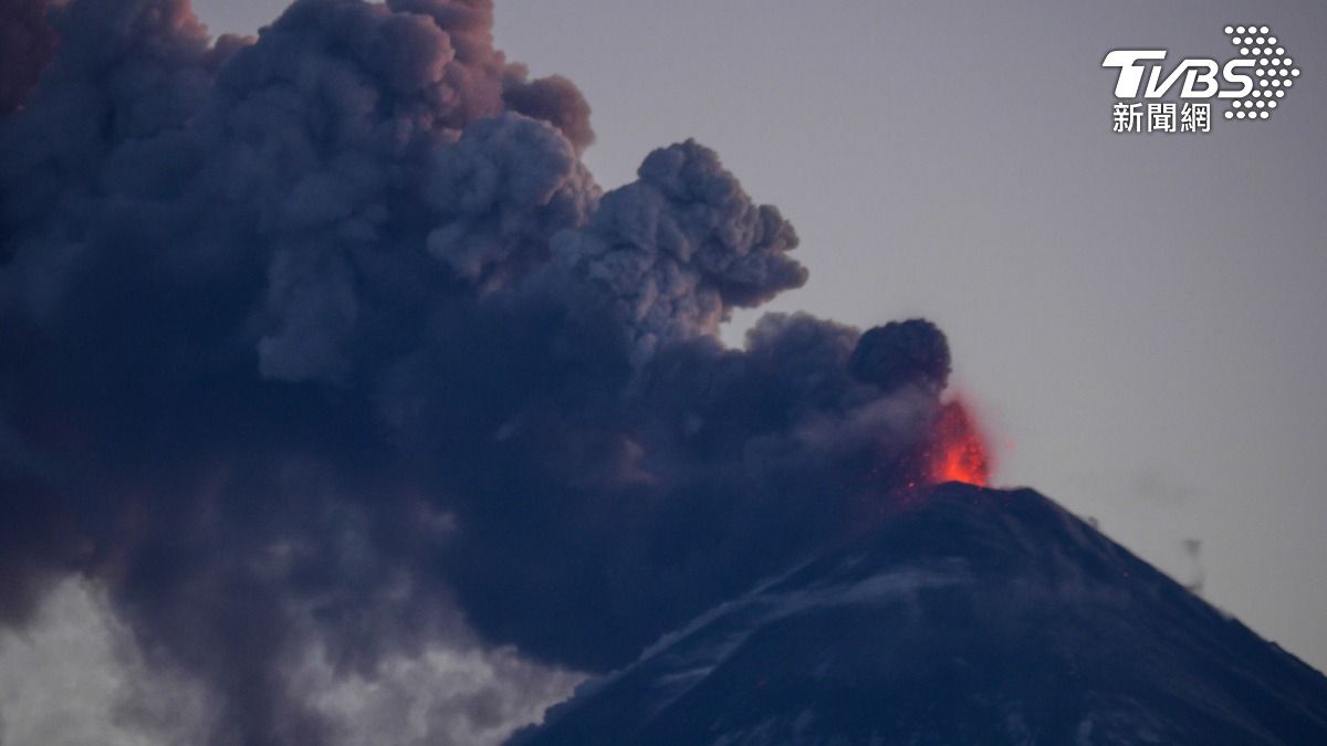 7座火山「同時噴發」!俄專家驚呆:近300年來首次