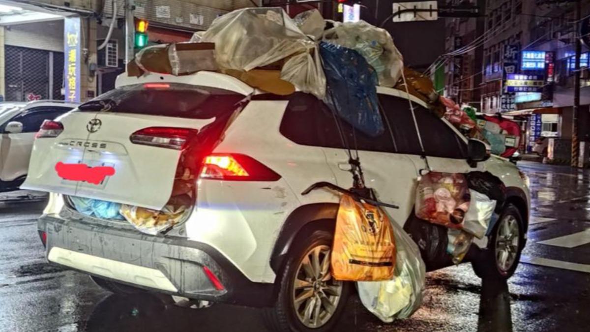 街頭移動垃圾山？台中休旅車塞爆回收物　網笑：蟑螂城堡