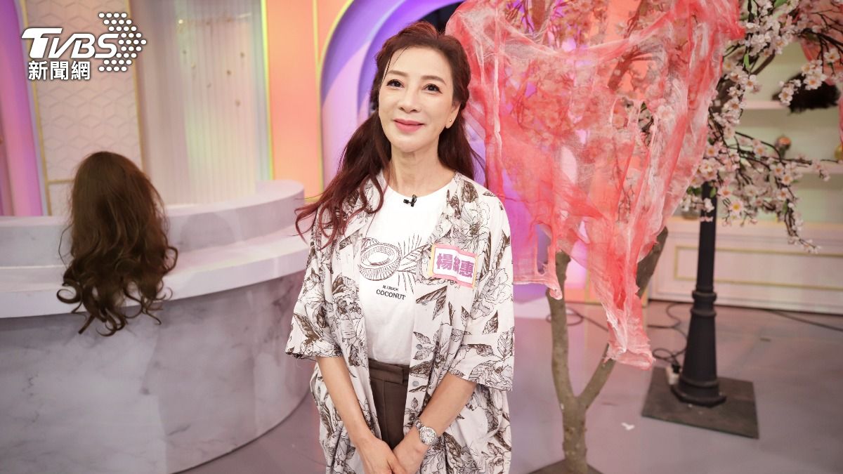楊繡惠願為沈玉琳誦經迴向。(圖/TVBS)
