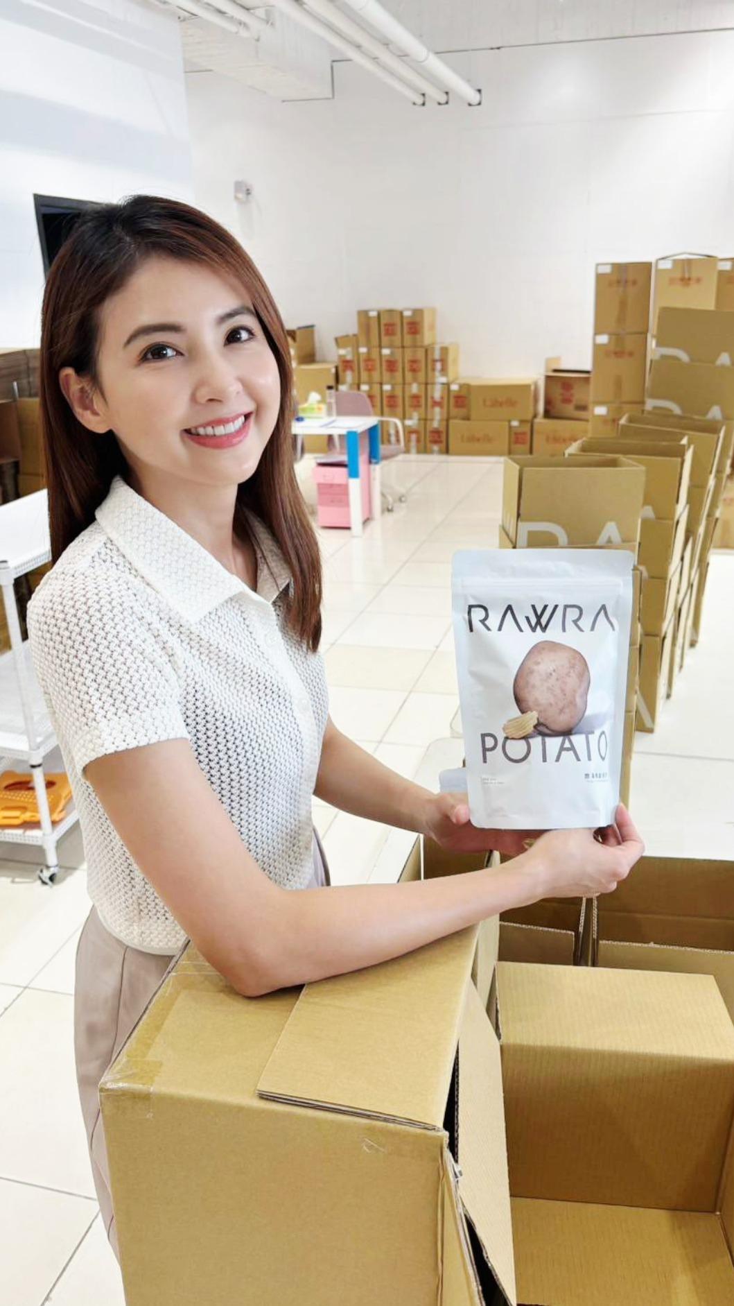 韋汝經營事業,親力親為。(圖/健康食品RAW提供)