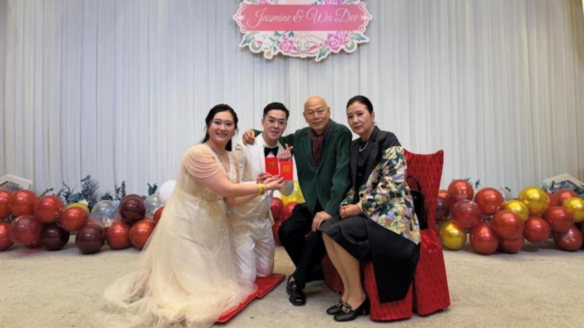 結婚20年無子廣收徒!羅家英汪明荃現身婚禮 徒弟跪地接紅包