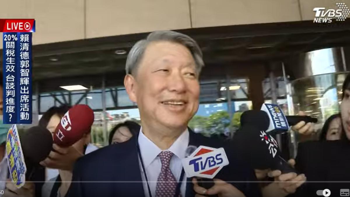 經濟部長郭智輝受訪。(圖/TVBS)
