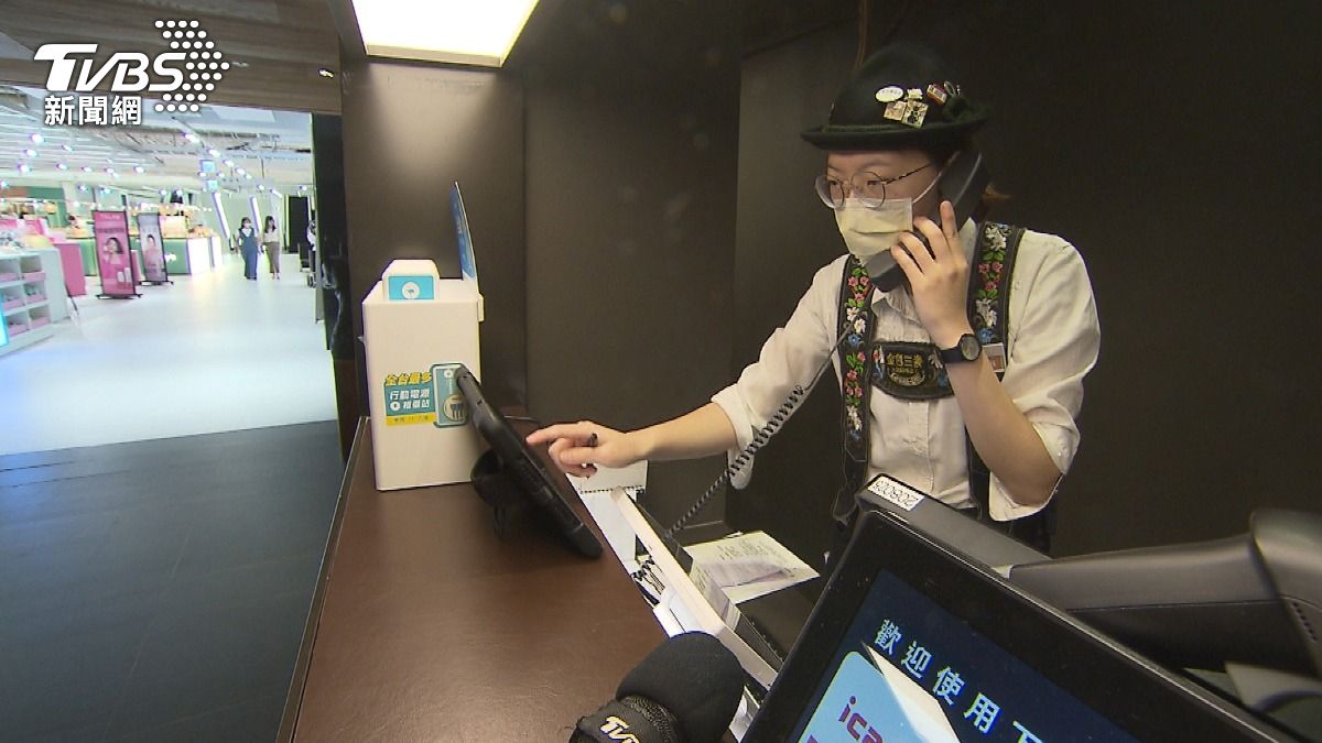 餐飲業找嘸人，吸人才 一頭班成利器。（圖/TVBS）