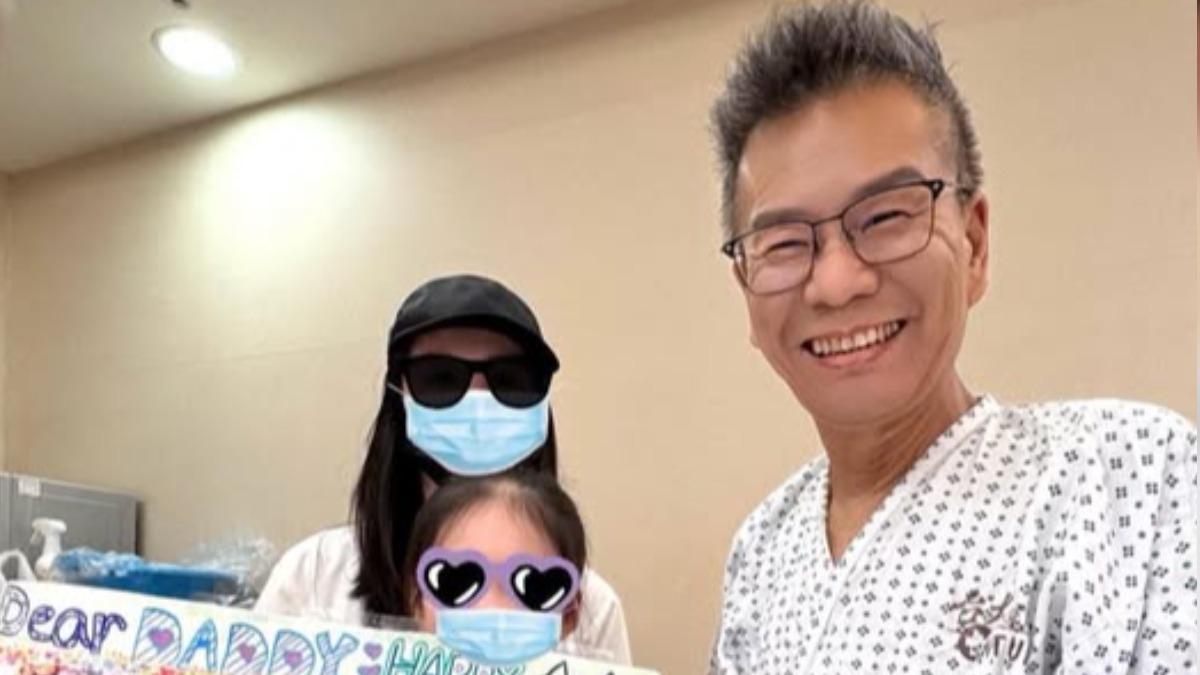 快訊/沈玉琳血癌病後「首次露臉」病房過父親節露燦笑! 女兒喊話:快點回家