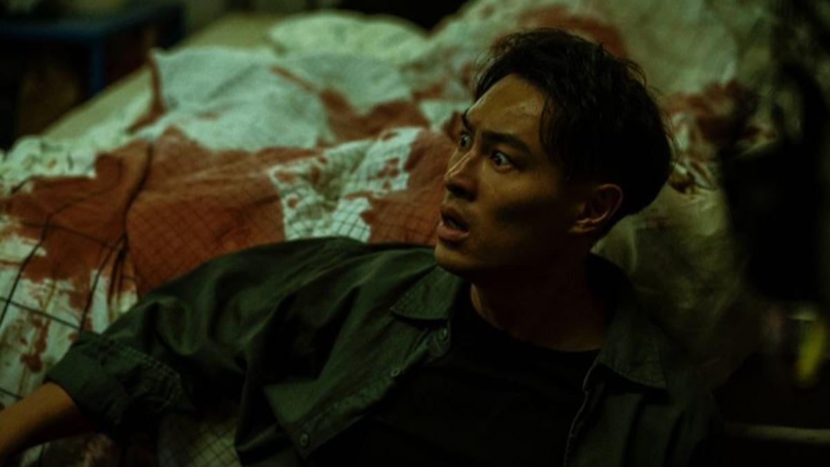 楊祐寧在《泥娃娃》遭遇許多難以解釋的可怕事件。(圖/天予電影提供)